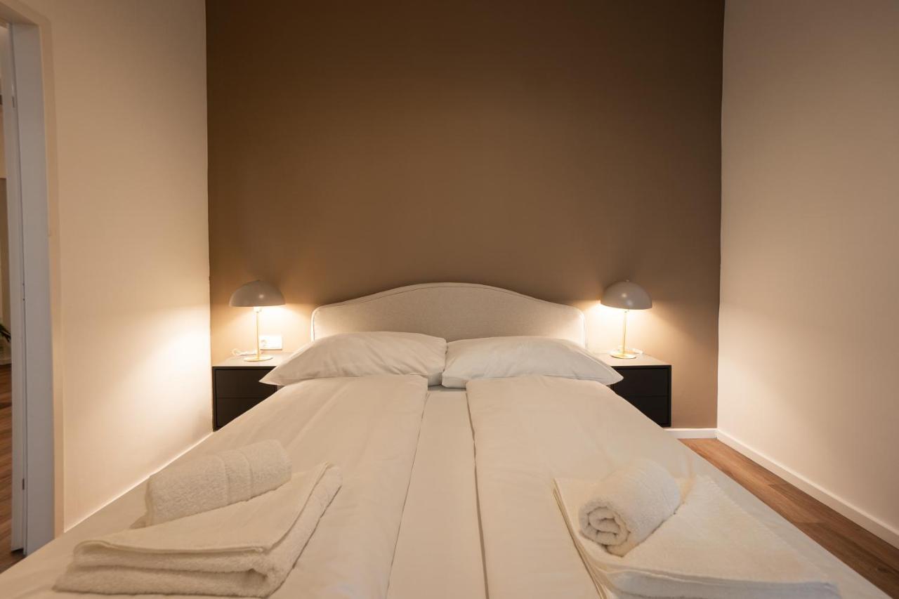 Stylish Apartment With Dedicated Working Space And Super King-Size Bed Located Between City Centre And Donau River Wien Exterior foto